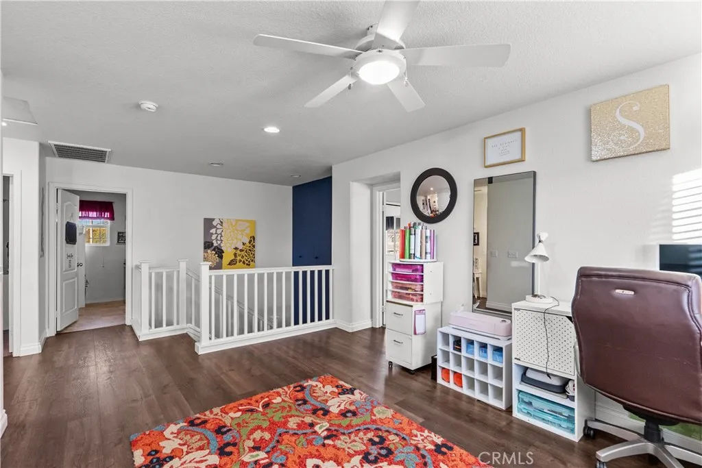 2756 Garnet Lane, Lancaster, California 93535 home-pic-25